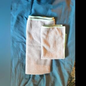 Norwex kitchen towel set